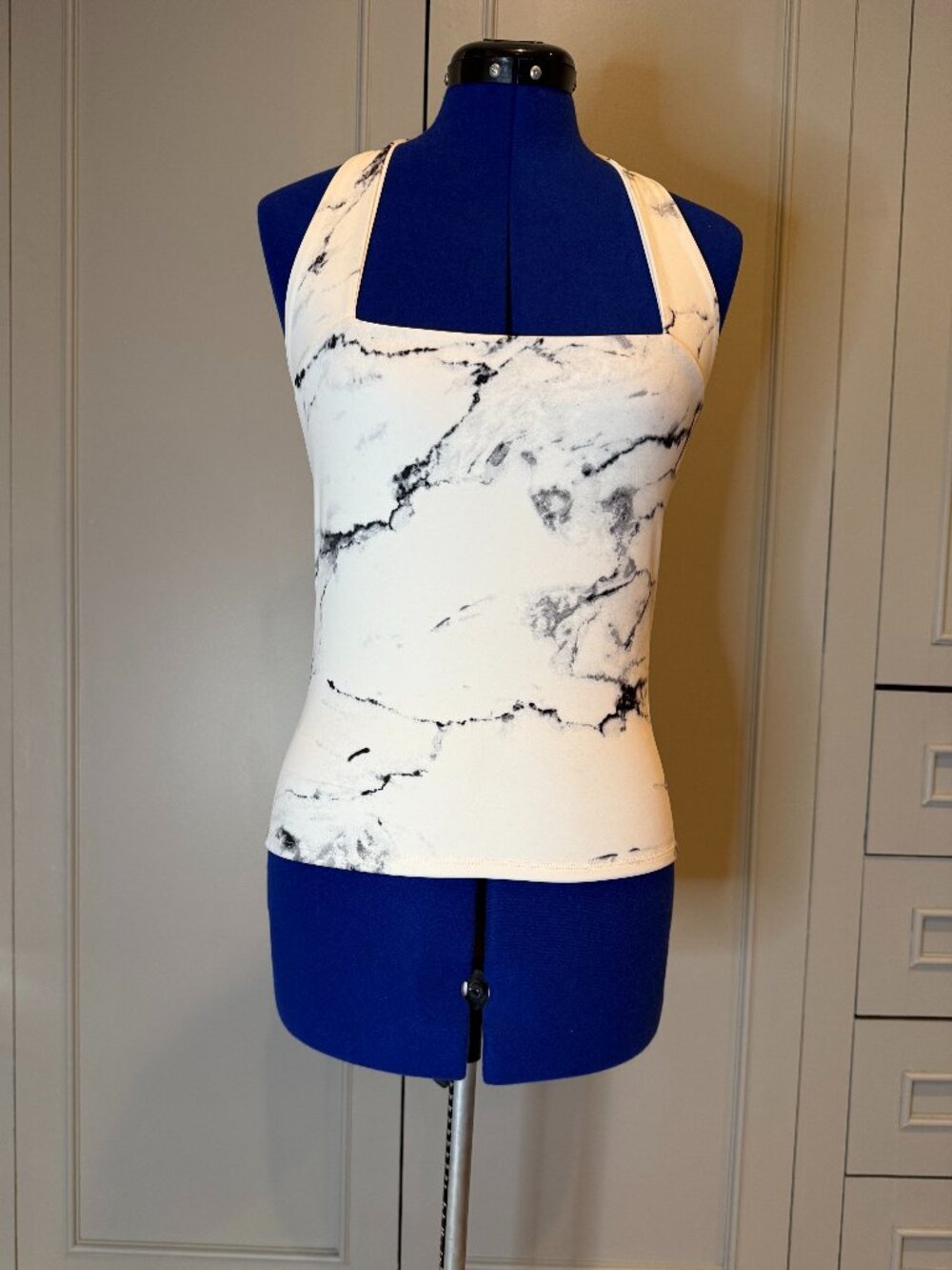 Express Body Contour White Marbled Halter top, Size M, NWT